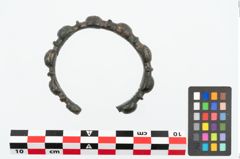 Foto von Bronzebuckelarmreif (NHMW-PRAE-026213)